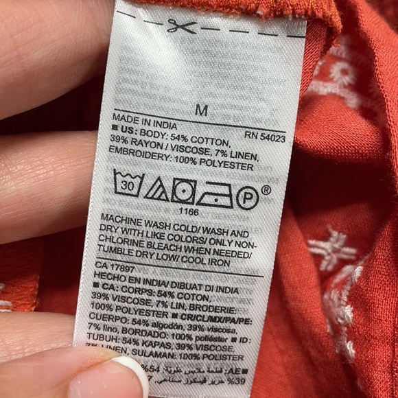 Old Navy New summer embroidered top
J - Picture 12 of 12